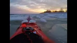 Seakayaking in ice soup