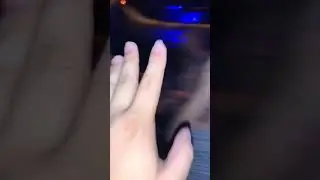 These nightclubs are ruining my liver why do white girls love to twerk?🧐