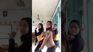 TikTok Sma Hijab Gunung Gede