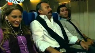 Serenay Sarikaya Mini Etek Frikik