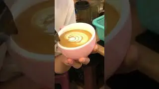 #Tulip Swan#Swan#latteart #barista #coffee