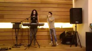 Laura no esta NEK cover GRUPO LUNA NUEVA