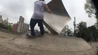 Tirando leite 🍼 de pedra