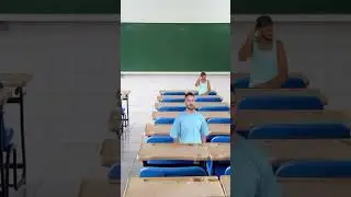 Sentándome con mi pana en clase