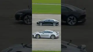 Porsche 911 Turbo S vs 1100hp Lucid Air Dream Performance #dragrace credit -Carwow #youtubeshorts