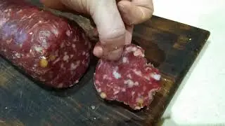 Дегустация сыровяленой  колбаски.