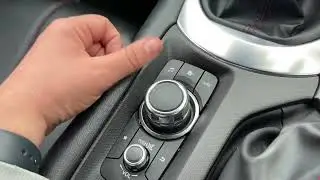 Mazda MX5 AU67UJW