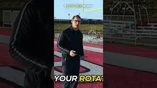 Pushing Vs Swinging your hips on field goals 