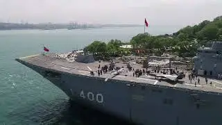 Sarayburnu’na demirleyen TCG Anadolu, yeniden halkın yoğun ilgisiyle karşılaştı