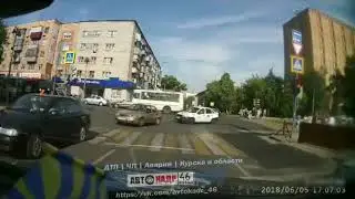 Момент ДТП  Ленина - Садовая в Курске
