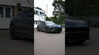 Lamborghini Urus - Grigio Lynx to Satin Black