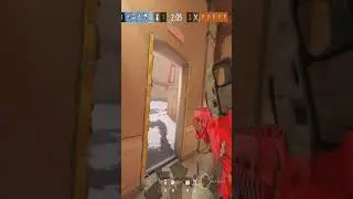 Rainbow Six Siege - When You Ask Your Teammate To Hold The Flank (NO SOUND)
