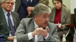 Мужик реально без страха! СКАНДАЛЬНОЕ выступление директора завода о Путине и коррупции в РФ