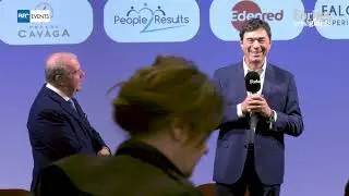 Fine Foods - Forbes Small Giants - intervista a Giorgio Ferraris sul palco