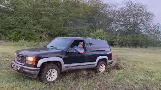 GMC Yukon 6.5 1997 en El Barro / On The Mud / Mudding