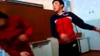 Ұл мен қыздың төбелесі😱