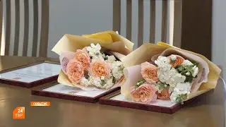 Вручили первые сертификаты