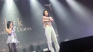 🔥Sua takes off her clothes on Stage 🤯😳Dreamcatcher Concert' In BRAZIL 🇧🇷
