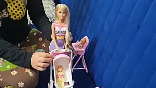 Meryem 6 yaşına girdi babası ona barbienin bebek bakıim setini aldı/ eglencelicocukvideosu
