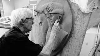 Sculpture en bronze : un bas-relief créé par le Sculpteur Pétrus en 2017