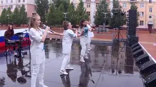 Студия Патефон - Все зависит от нас самих (День России. Съемка со сцены)