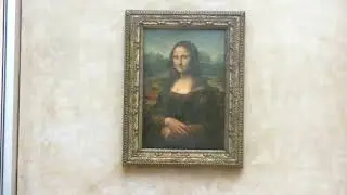 ЛУВР. Зал Моны Лизы.
