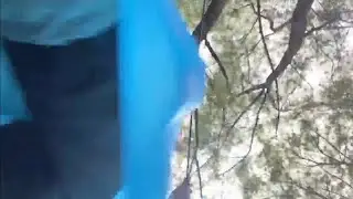 ТЕНДЕРЛИ ПОКАЗАЛА ЧТО У НЕЁ ПОД ЮБКОЙ