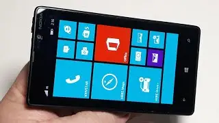 Nokia Lumia 820 смартфон на базе операционной системы Windows Phone 8 c 4,3-дюймовым AMOLED-дисплеем
