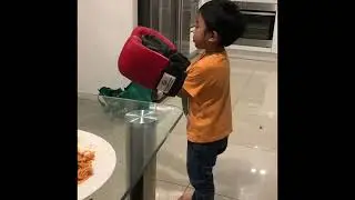 Kids boxing - Rob and Dad’s boxing match