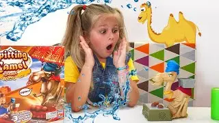 В Меня ПЛЮНУЛ ВЕРБЛЮД / Челлендж игра верблюд плюется