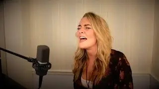 Lady Gaga - Million Reasons