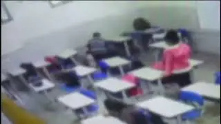 Garota é atacada por cachorro dentro de sala de aula