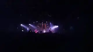 Full Trunk - live Jerusalem