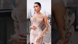 why was Mona Patel🦋 invited to #metgala🌸?
