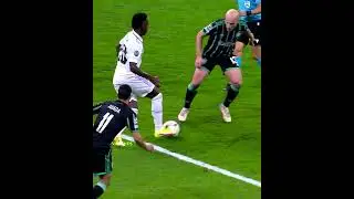 Vinicius Jr King of Dribbling 💫🇧🇷