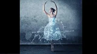 Water effect in Photoshop. Water dress with splashes