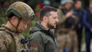 Президент Украины Зеленский в освобожденном Изюме Харьковской области