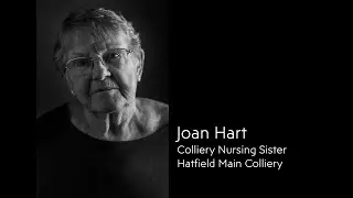 A Rich Seam: Live portrait session of Joan Hart by Laurence Edwards