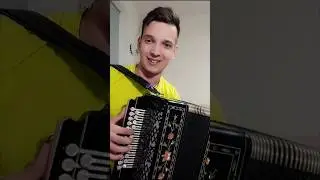 Купил доху я на меху я😁 