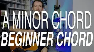 'A minor' How to play  - 2 Minute Guitar Lessons