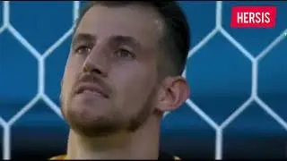 KESALAHAN BESAR PARA KIPER SEPAK BOLA