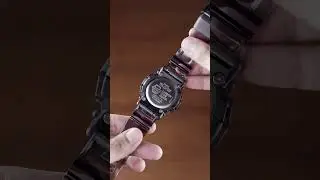 Experience the durability of the Casio G-Shock GA-2200SKL-8ADR