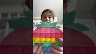 Showing my fidget￼
