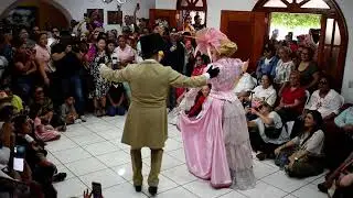 Pieza: El Maduro Repicado. Negra: Julio Iván Silva Mora. Viejo: Oswaldo López Pavón.