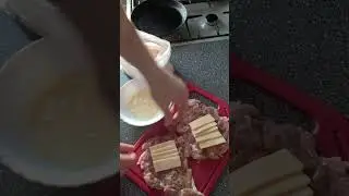 быстро и очень вкусная куриная голень с сыром в панировочных сухарях