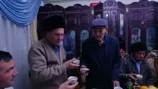 Jumabay agamizni tavallud ayyomiga farzantlaridan sovga