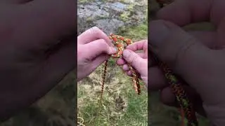 CLIMBERS BOWLINE KNOT Version 2 🪢 FAST How to tie 🪢 USEFUL KNOT 🪢  #shorts #rope  #knotting