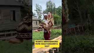 touching moment when father carries his daughter ‼️ 