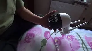 Turned off the backlight in the surveillance camera