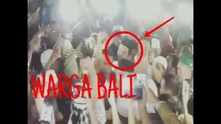 Suasana Antusias menyambut kedatangan Ust Abdul Somad Lc.Ma di bali